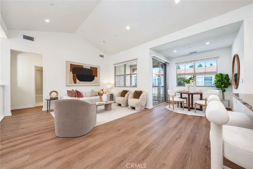 106 Bishop Lndg, Irvine, CA, 92620-7329 | Card Image