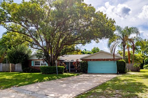 5285 Melissa Dr, TITUSVILLE, FL, 32780-7122 | Card Image