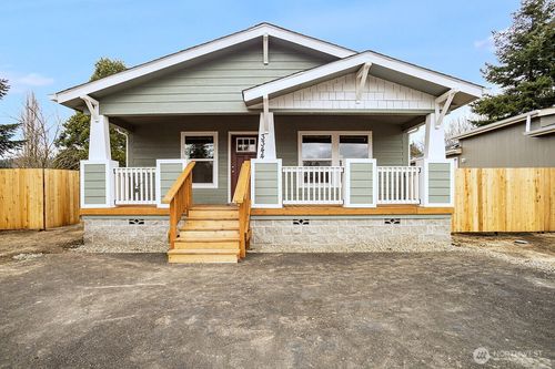 3344 Pine St, Longview, WA, 98632-4753 | Card Image