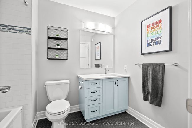 844 Quartet Ave, House attached with 4 bedrooms, 3 bathrooms and 2 parking in Gloucester ON | Image 21