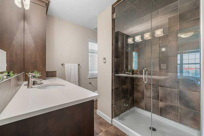 111 89 Street Sw, Home with 4 bedrooms, 3 bathrooms and 2 parking in Calgary AB | Image 13