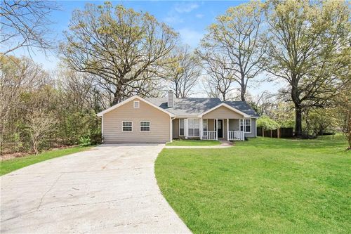 90 Lazy Hollow Ln, Covington, GA, 30016-4598 | Card Image
