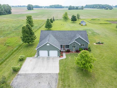6375 S Isabella Rd, Shepherd, MI, 48883-9325 | Card Image
