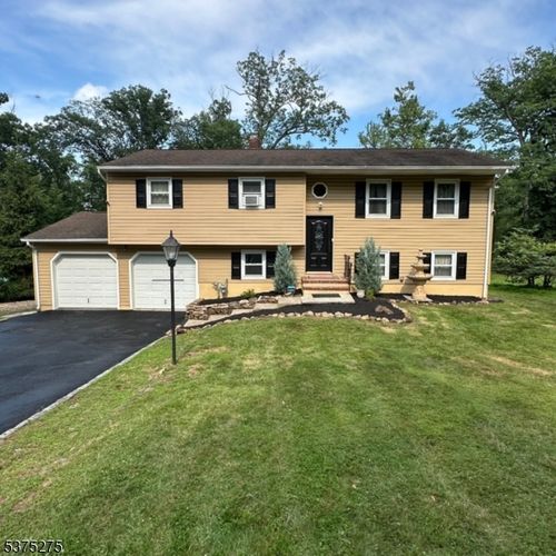 1000 Carteret Rd, Bridgewater, NJ, 08807-1304 | Card Image