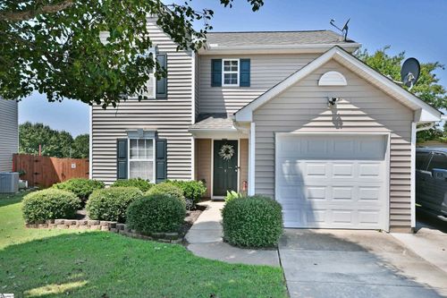 4 Riverbed Dr, Greenville, SC, 29605-6425 | Card Image