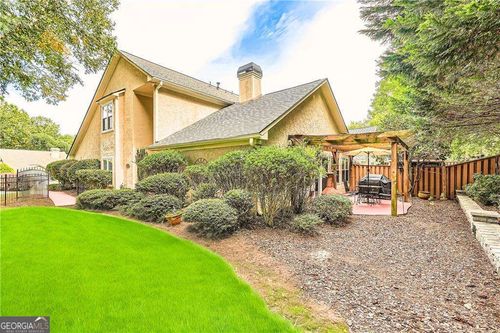 2376 Oakwood Way Se, Smyrna, GA, 30080-3800 | Card Image