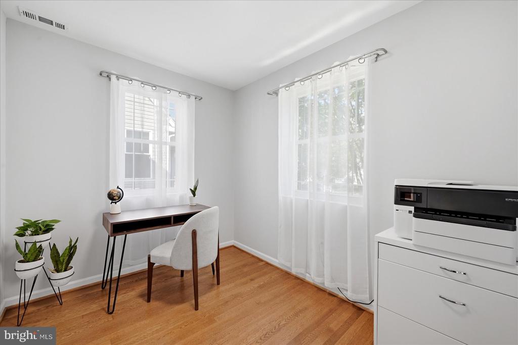 Residential in WASHINGTON 5