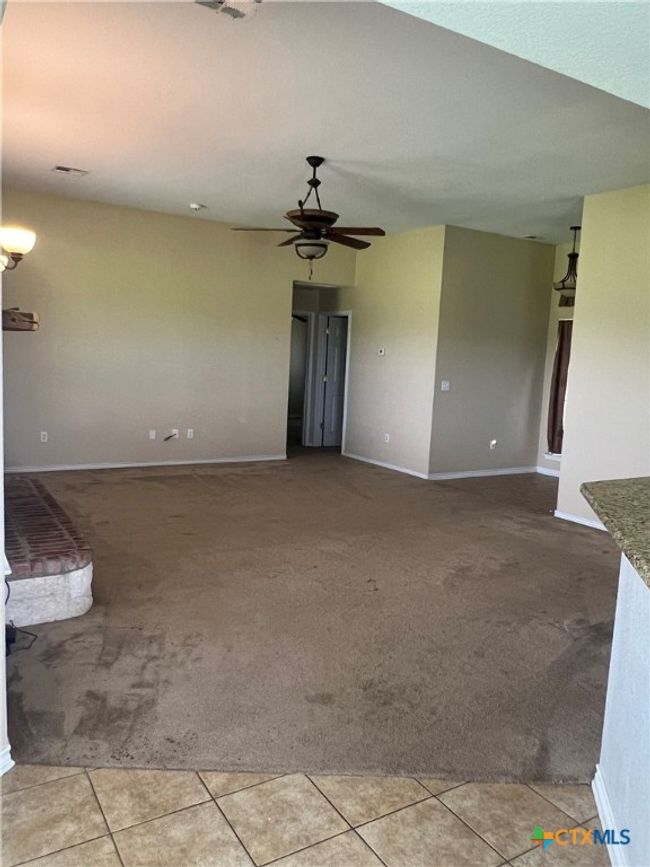 8407 Shaw Rd, House other with 3 bedrooms, 2 bathrooms and null parking in Rogers TX | Image 8