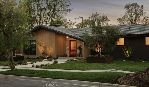 5401 E El Parque St, Long Beach, CA, 90815-4126 | Card Image