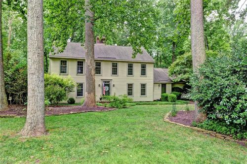20 Ensign Spence, Williamsburg, VA, 23185-5561 | Card Image