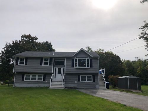 171 Chester Rd, Derry, NH, 03038-5552 | Card Image