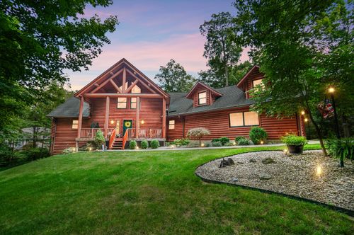 1196 George Allen Dr, South Vienna, OH, 45369-9567 | Card Image