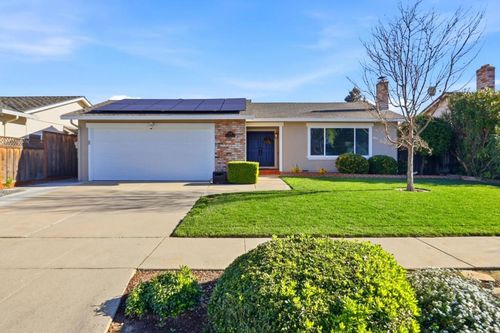 5374 Southbridge, San Jose, CA, 95118 | Card Image