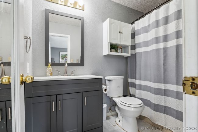 11730 W Highway 9, House other with 4 bedrooms, 2 bathrooms and null parking in Stigler OK | Image 15