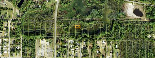 1303 Ne 2nd St, CARRABELLE, FL, 32322-2403 | Card Image