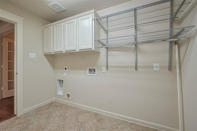 28407 Ryans Ridge Ln, House other with 3 bedrooms, 3 bathrooms and 2 parking in Spring TX | Image 28
