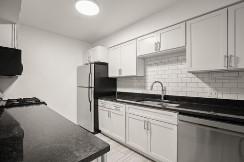2102-2020 S Congress Ave, Austin, TX, 78704-5101 | Card Image