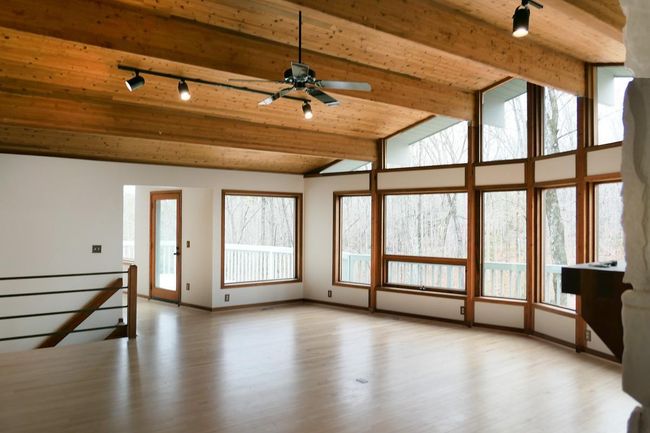 Photo #6 | Image 6