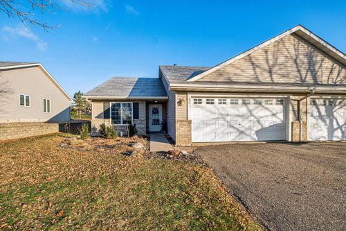 321 Wildwood Cir, ROBERTS, WI, 54023-8634 | Card Image