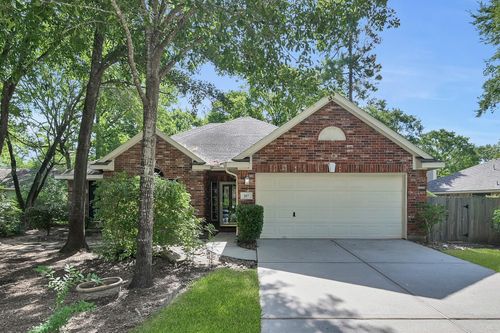 107 W Russet Grove Cir, The Woodlands, TX, 77384-3861 | Card Image