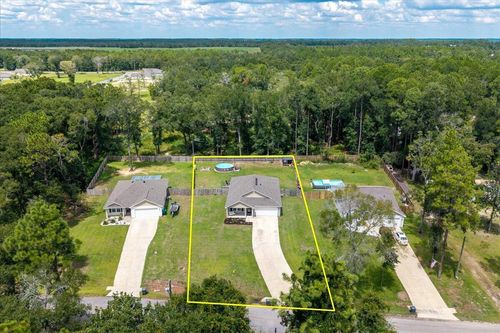 148 Squirrel Rd, Defuniak Springs, FL, 32433-7681 | Card Image