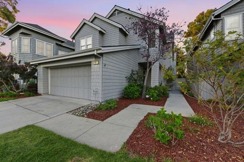 91 Waterside Cir, Redwood City, CA, 94065 | Card Image