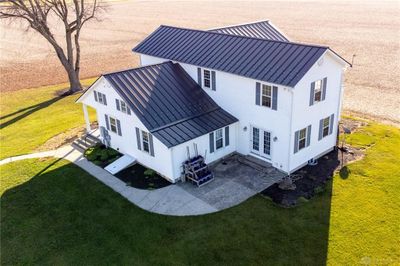 11629 Putnam Road, Home with 6 bedrooms, 3 bathrooms and null parking in Englewood OH | Image 2