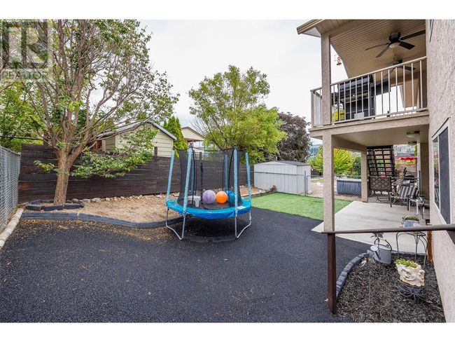 1503 Tanemura Cres, House other with 6 bedrooms, 4 bathrooms and 4 parking in Kelowna BC | Image 47