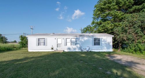 103 S Tamarack St, Laotto, IN, 46763-4808 | Card Image