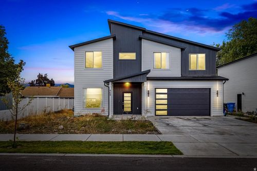 869 Three Point Ave, Logan, UT, 84321-5020 | Card Image