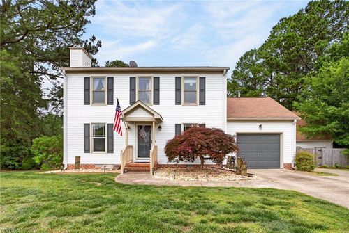 1 Laramie Ct, Newport News, VA, 23608-2754 | Card Image