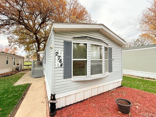 2764 Sunset Dr, Brooklyn, MI, 49230-9328 | Card Image