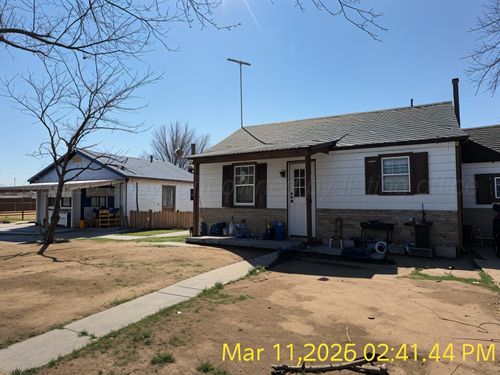 311 Park Ave, Panhandle, TX, 79068-1852 | Card Image