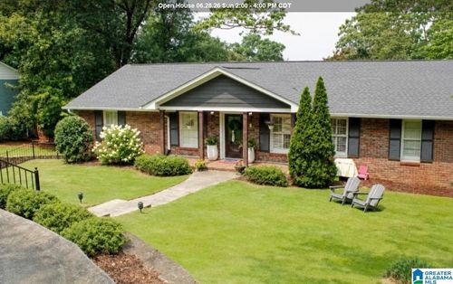 1248 Lincoya Dr, Vestavia Hills, AL, 35216-2732 | Card Image