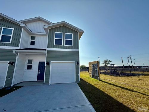 4067 Pendragon Cir, Milton, FL, 32583-4522 | Card Image
