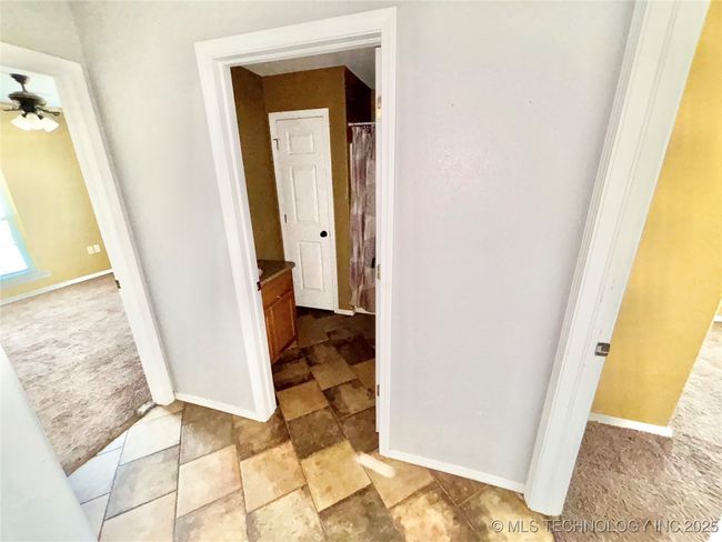 1219 Nw 3 Rd Cir, House other with 3 bedrooms, 2 bathrooms and null parking in Stigler OK | Image 15