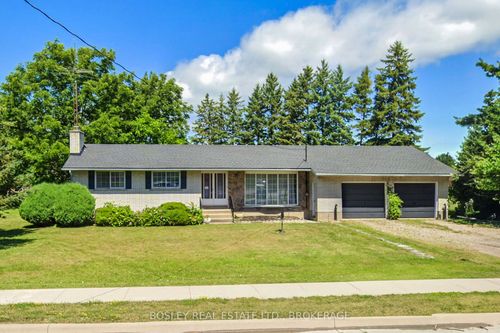 1320 Niagara Stone Rd, Virgil, ON, L0S1T0 | Card Image