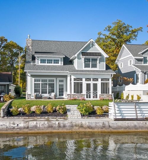 11046 N Ideal Beach Dr, Syracuse, IN, 46567-8404 | Card Image