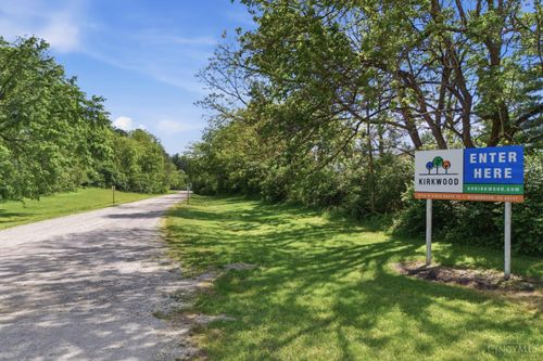 5719 W State Route 73, Wilmington, OH, 45177-9205 | Card Image