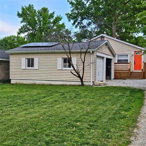 112 3rd Ave, Edwardsville, IL, 62025-2559 | Card Image