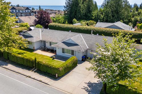 6289 Tyler Rd, Sechelt, BC, V7Z0M4 | Card Image