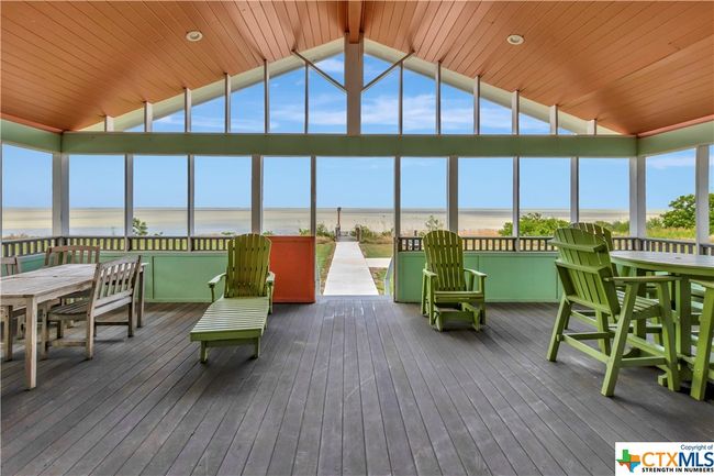 403 Bay St, House other with 4 bedrooms, 3 bathrooms and null parking in Austwell TX | Image 36