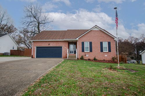 1450 Amy Ave, Clarksville, TN, 37042-7036 | Card Image