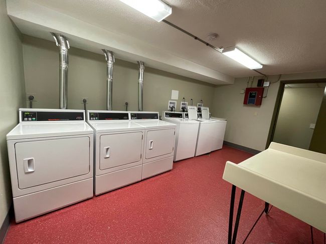 APT-201 - 96 Powers St, Condo with 2 bedrooms, 1 bathrooms and null parking in Milford NH | Image 43