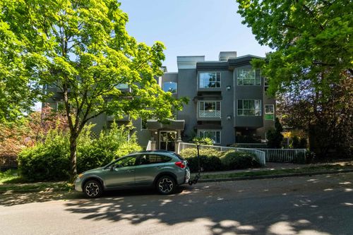 ph1-120 Garden Drive, Vancouver, BC, V5L4P4 | Card Image