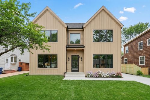 944 Rosemary Ter, Deerfield, IL, 60015-3122 | Card Image