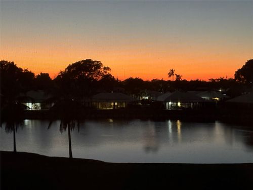 apt-308-300 John F Kennedy Dr, Atlantis, FL, 33462-1109 | Card Image