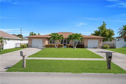 836 Trafalgar Pkwy, Cape Coral, FL, 33991 | Card Image