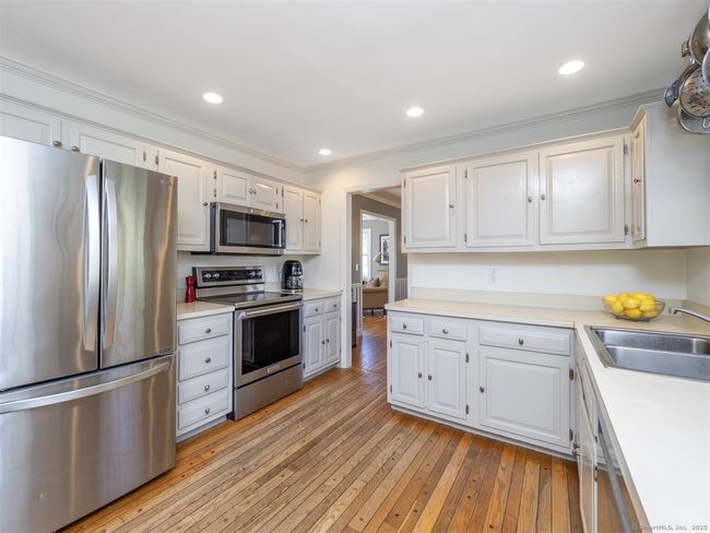 83 Pipers Hill Rd, House other with 4 bedrooms, 3 bathrooms and null parking in Wilton CT | Image 7