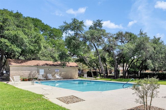 8111 Middle Ct, Townhouse with 3 bedrooms, 3 bathrooms and null parking in Austin TX | Image 35